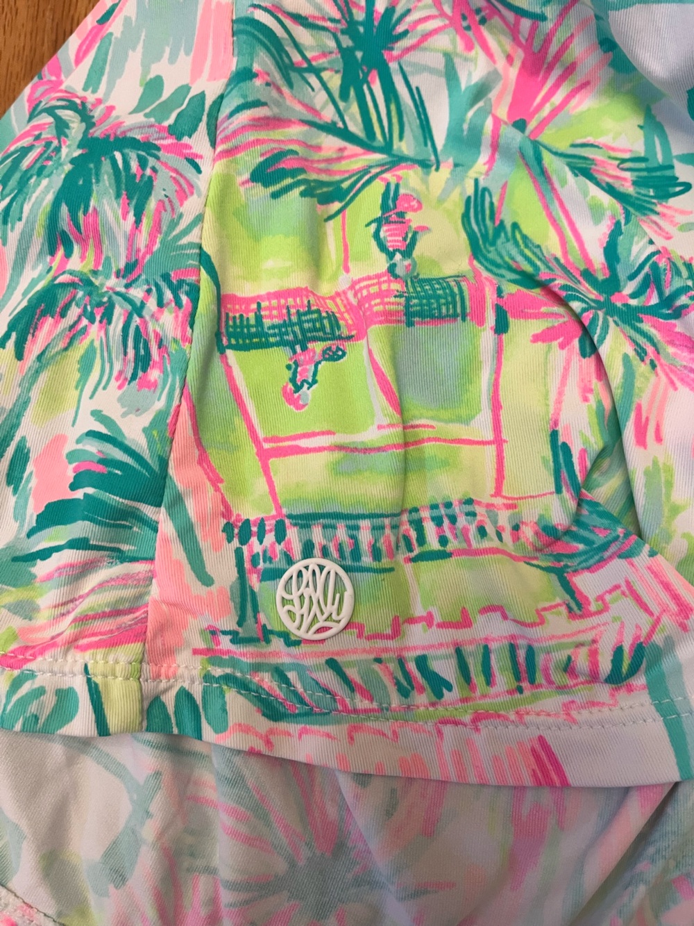 Lilly Pulitzer Tropical Print Athletic Tank  Top | Built-In Pads | Sz XL - Picture 6 of 7